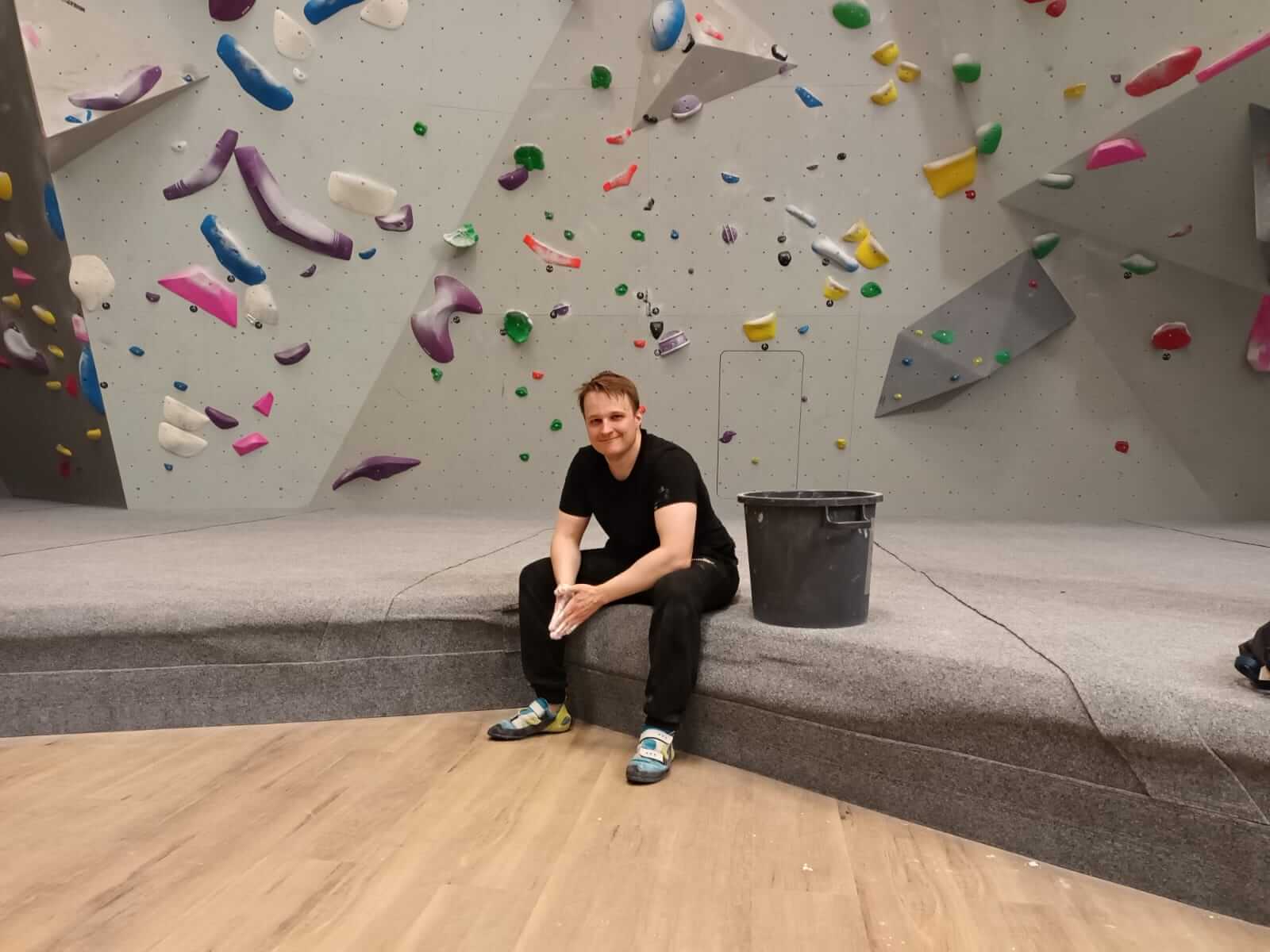 Liian monimutkainen logo