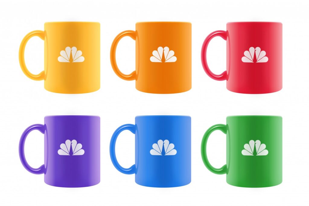 Logo mukin kyljessä